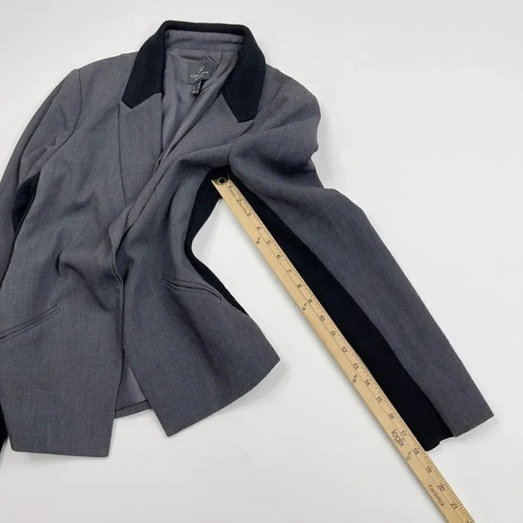 Adrianna Papell Knit Blazer - Picture 11 of 12
